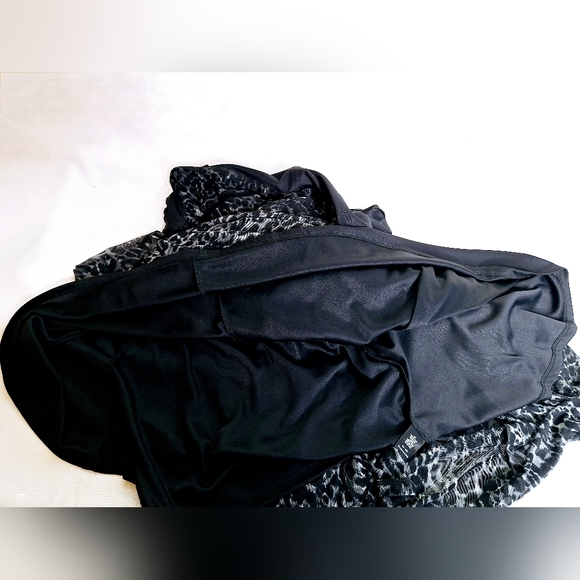 Torrid Brand" The Gothic Snow Leapard"Plus-size,gothic,spagetti strap dress. - Picture 2 of 7